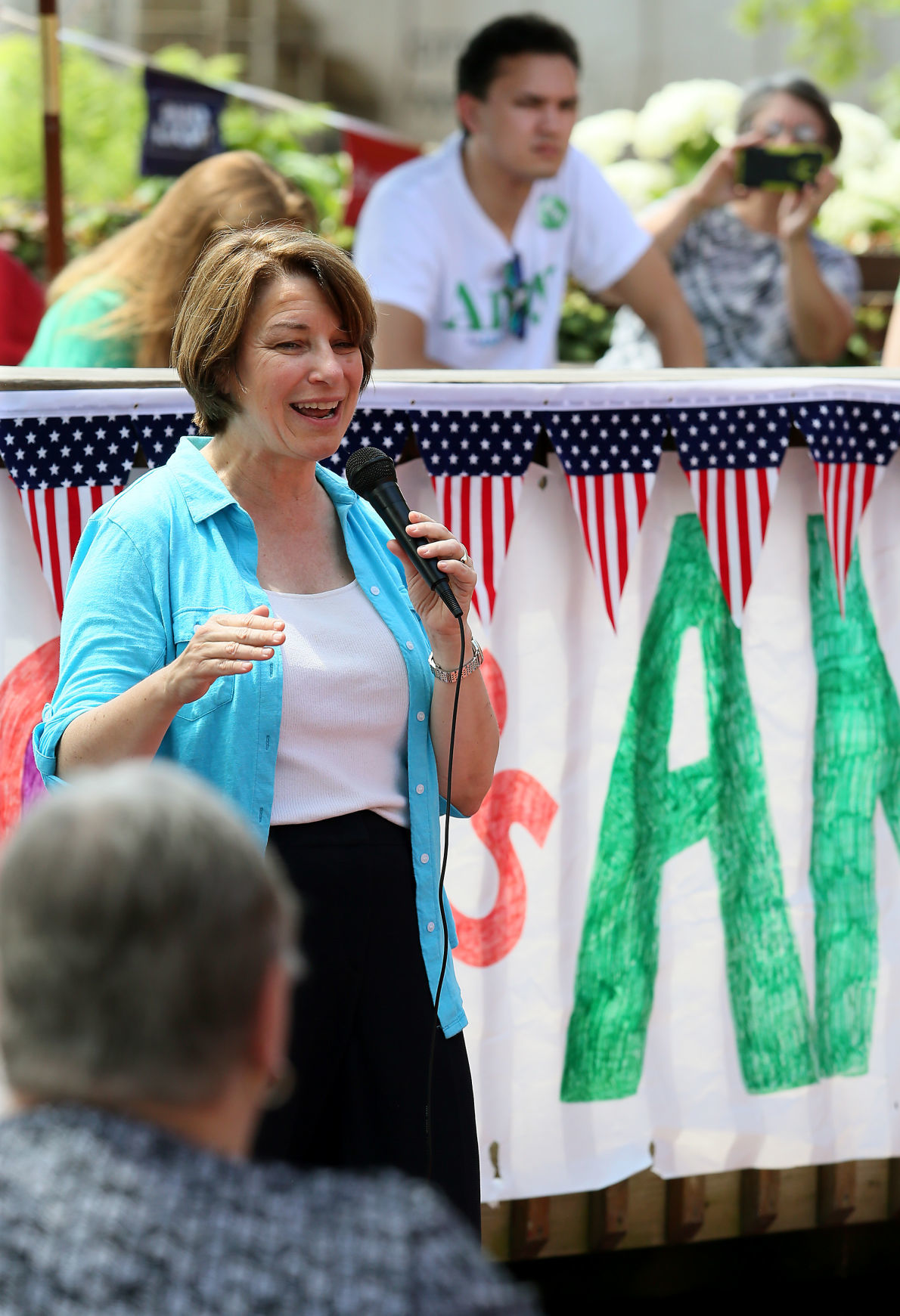 070419-mus-klobuchar-011
